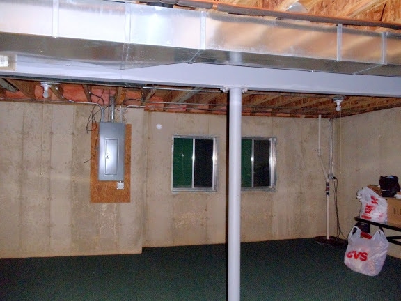 Building Photo - 272 Bay Dr