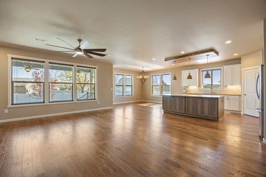 Building Photo - 4609 Junco St