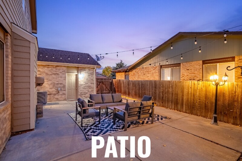 Building Photo - 13031 Dexter St