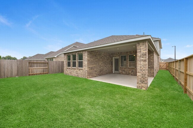 Building Photo - 21611 Alberta Frst Cir