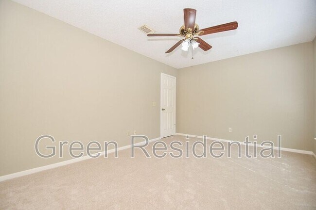 Building Photo - 4919 Cotter Lake Dr