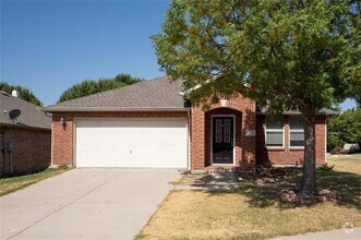 Building Photo - 13165 Barbarosa Dr