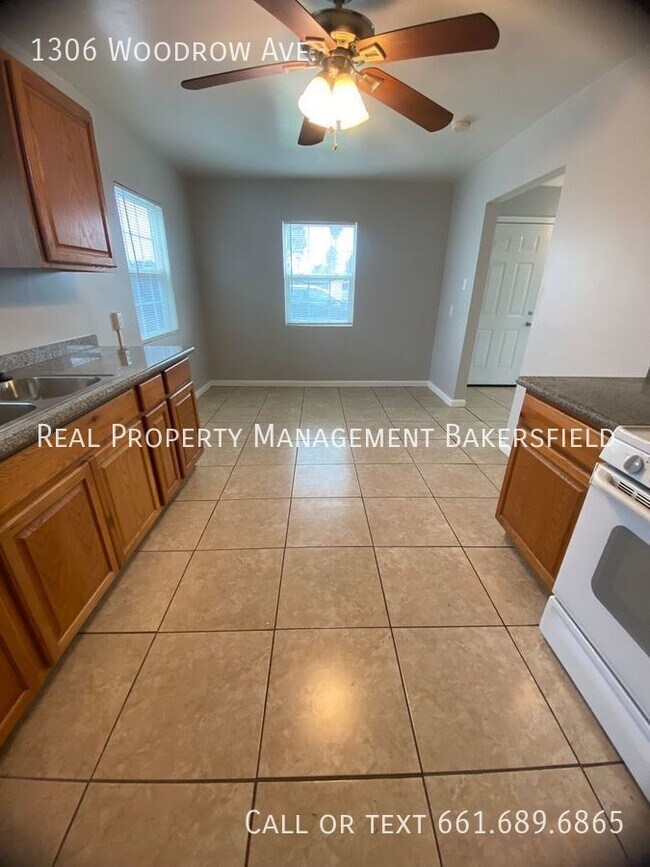 Building Photo - 1306 Woodrow Ave - Zero Deposit, Ask us How!