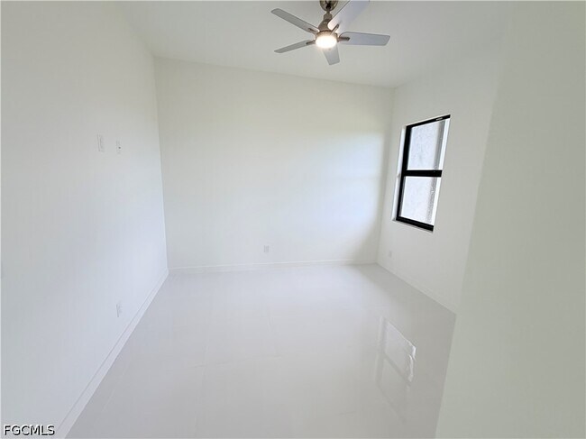 Building Photo - 3046 NW 41st Pl