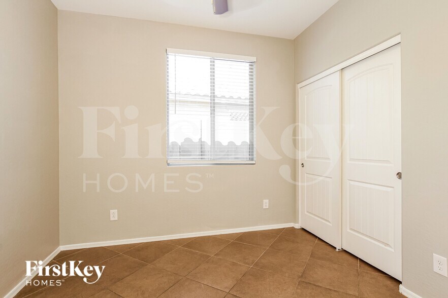 Building Photo - 12059 W Desert Sun Ln