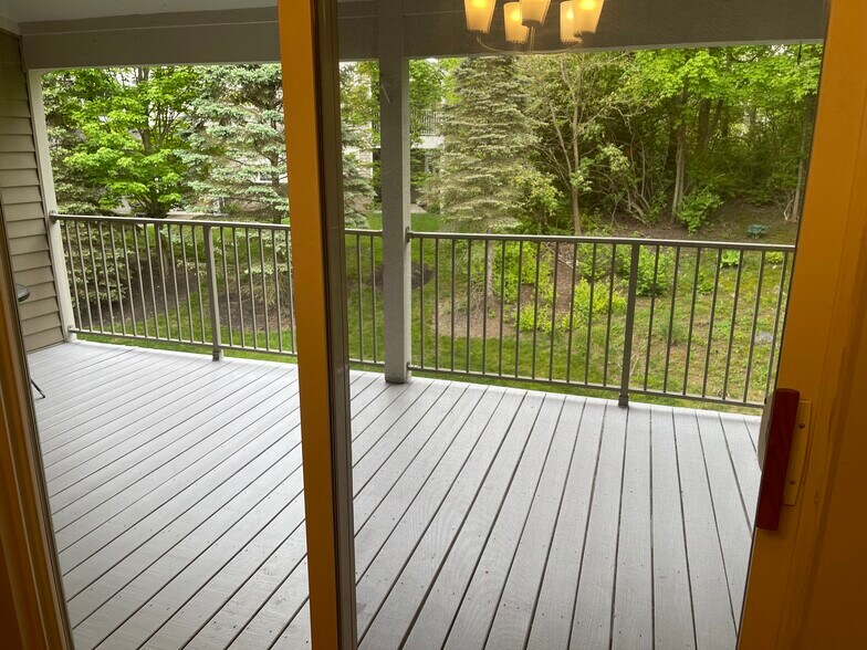 Building Photo - 4333 Marival Way