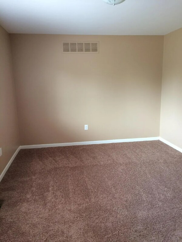 Building Photo - 1280 Dewey St