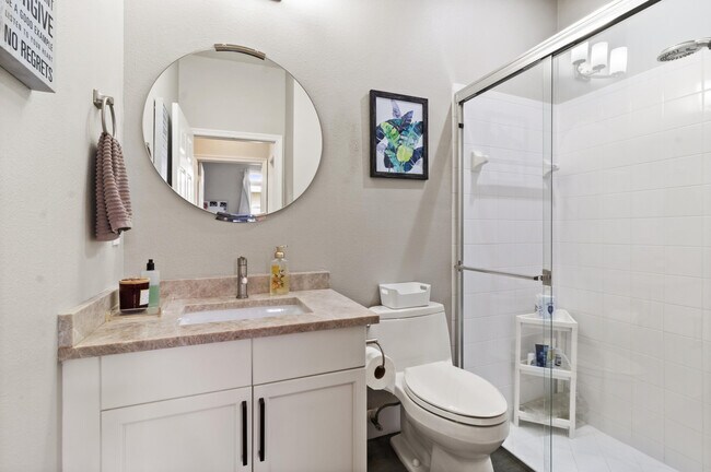 Building Photo - 4166 Wellington Shores Dr