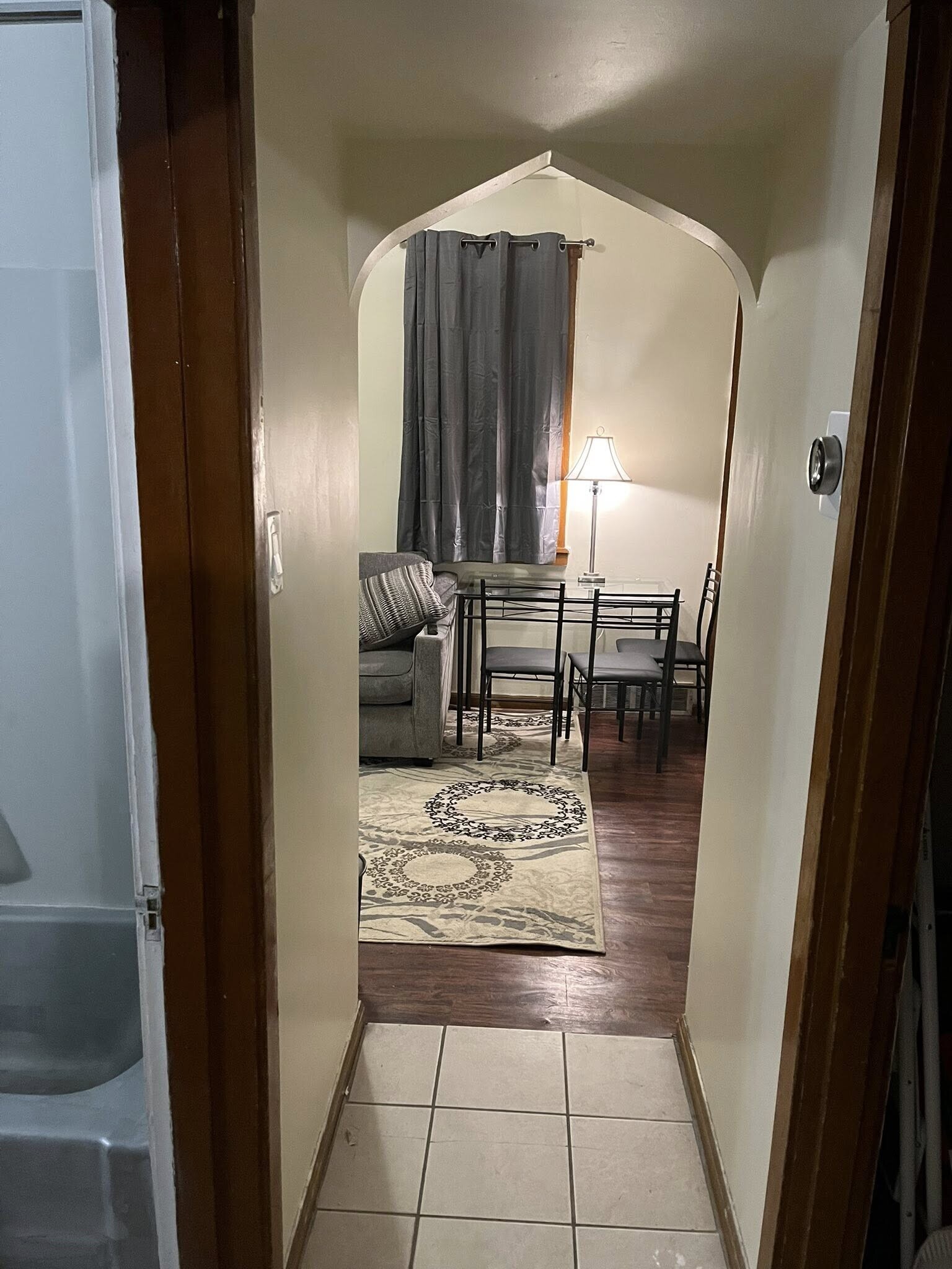 Building Photo - 321 Walter St