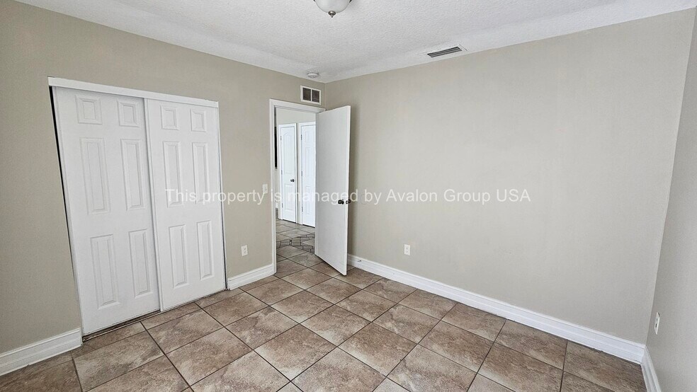 Building Photo - 2373 Broadway Ave