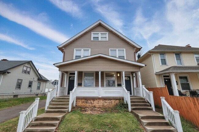 Building Photo - 293-295 Woodrow Ave