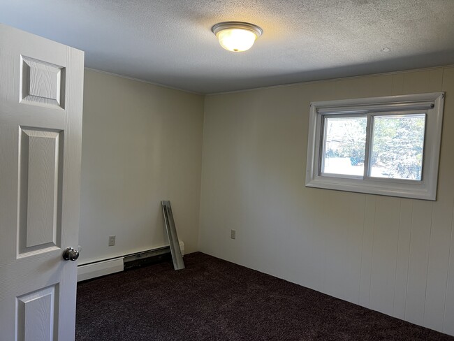 Building Photo - 7 Beacon St