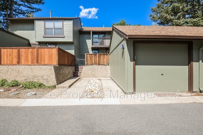 Building Photo - 4608 Greenbriar Ct