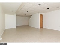 Building Photo - 122 Camber Ln