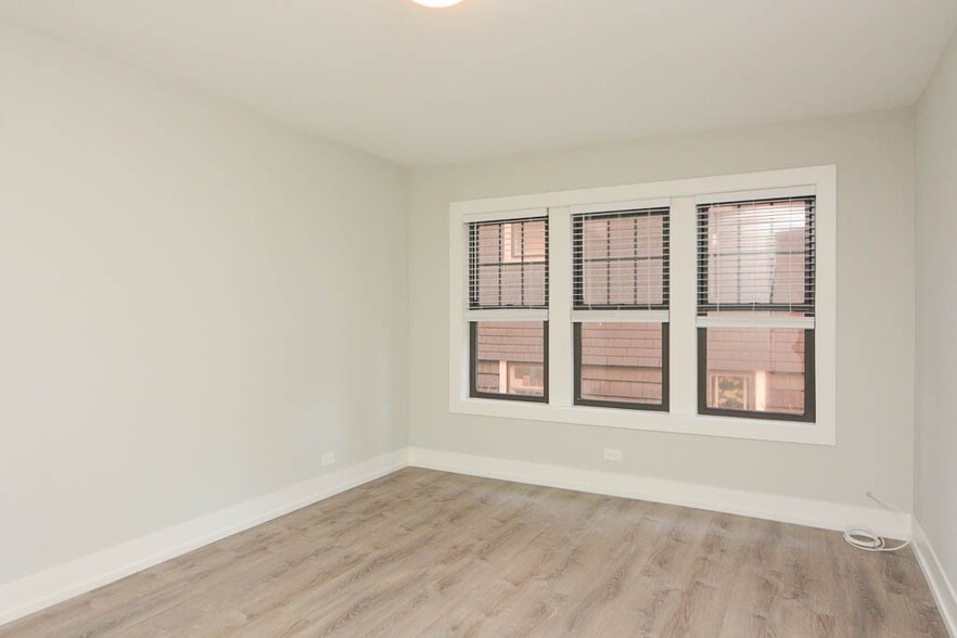 Building Photo - 1128 Maple Ave