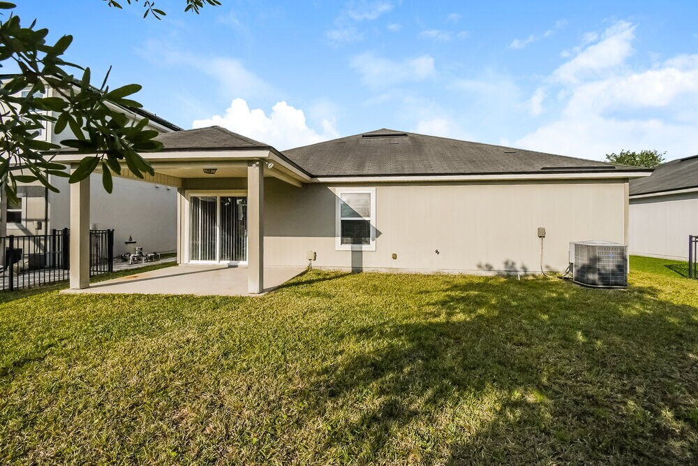 Building Photo - 133 N Aberdeenshire Dr