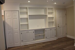 Building Photo - 720 North Monroe Street