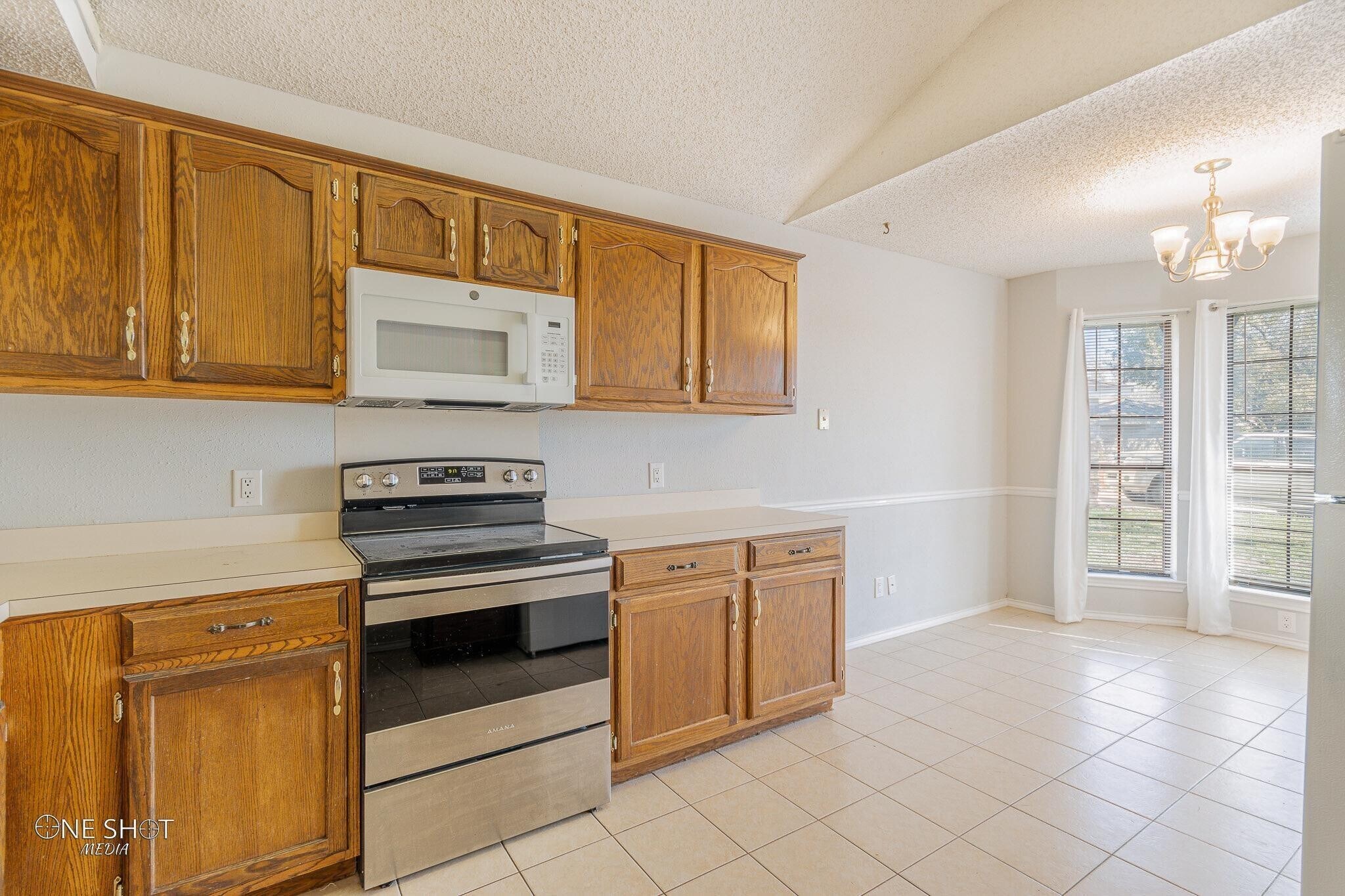 Building Photo - 2957 Oak Ridge Ct