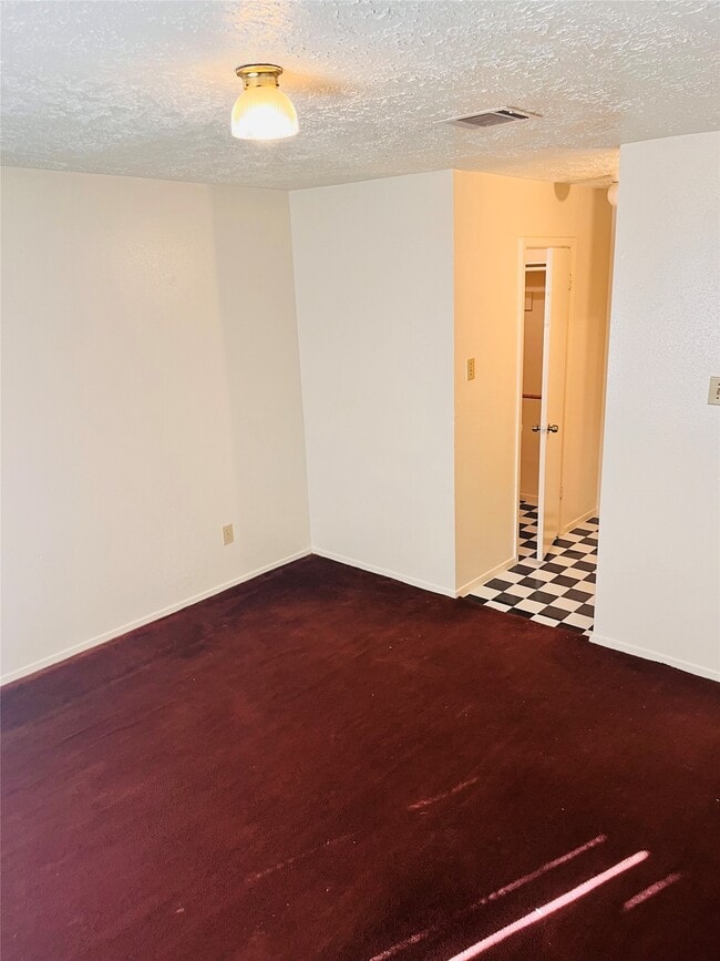 Building Photo - 16633 Gold Ridge Ln