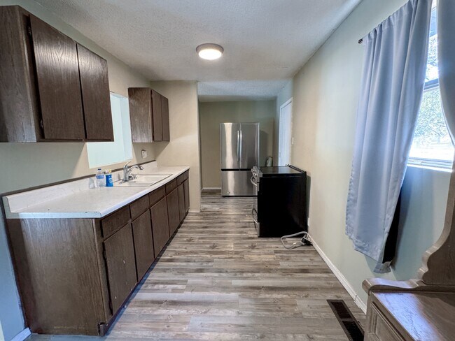 Building Photo - 175 Deer Creek Rd