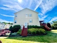 Building Photo - 60 Peach Pl