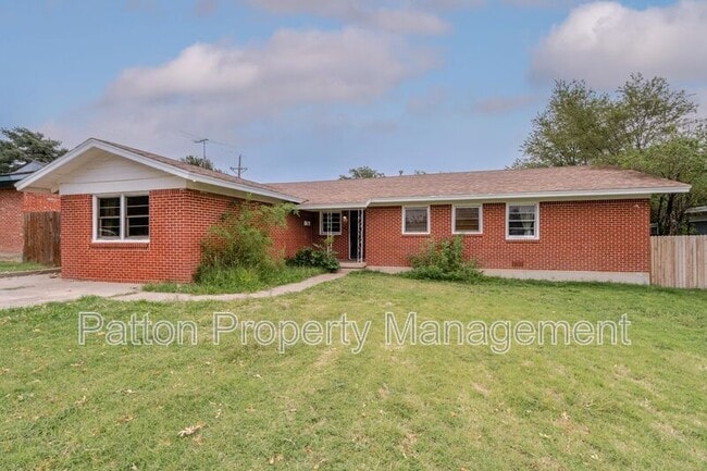Primary Photo - 1703 Pecos St
