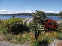 Building Photo - Beautiful 1 Bedroom Water View Condo