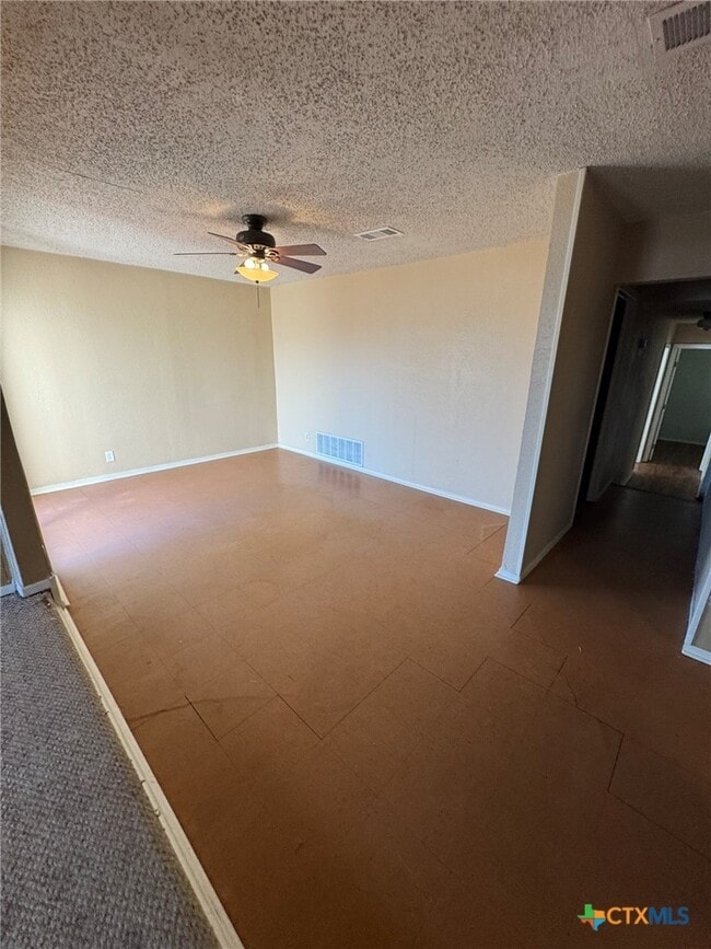 Building Photo - 205 Wingate Ct