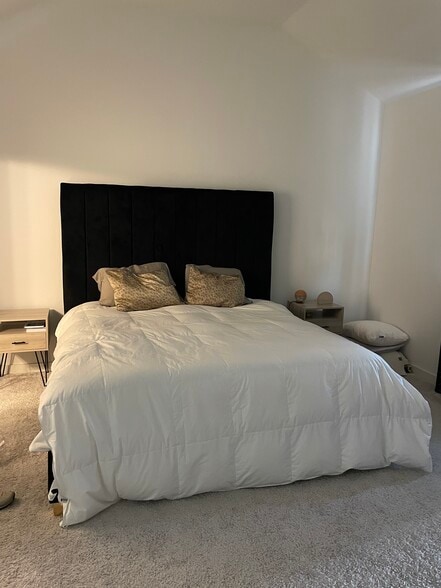 Bedroom 1 - 2734 Vista Park Ln