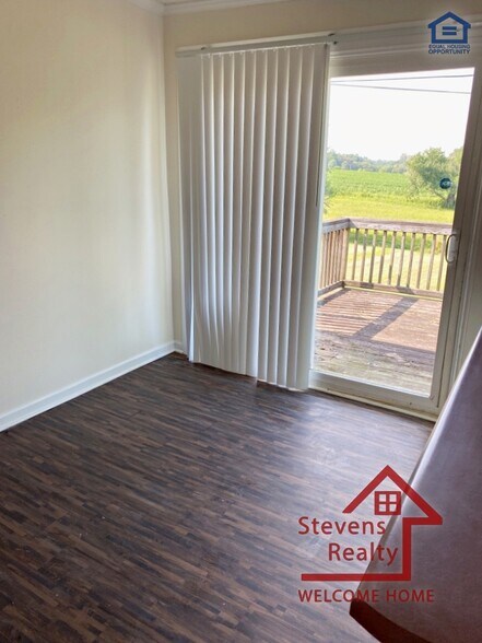 Building Photo - 540 McQuade Cir