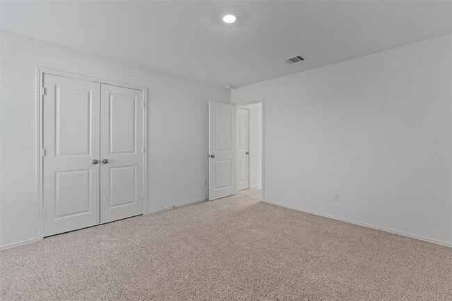 Building Photo - 1324 Chad Dr