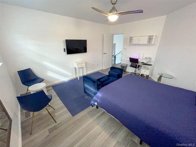 Building Photo - 1 Summer Ln