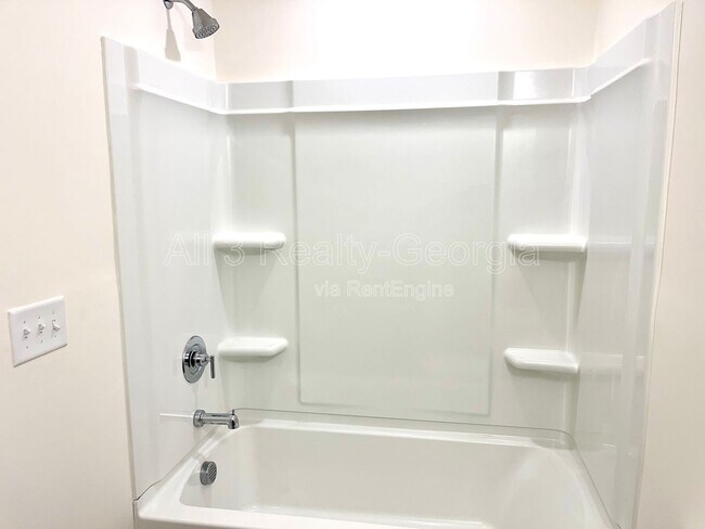 Building Photo - 5859 Greystone Dr