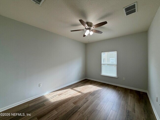 Building Photo - 6916 Ortega Woods Dr