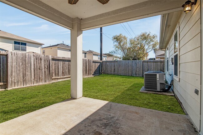 Building Photo - 29514 N Legends Bend Dr