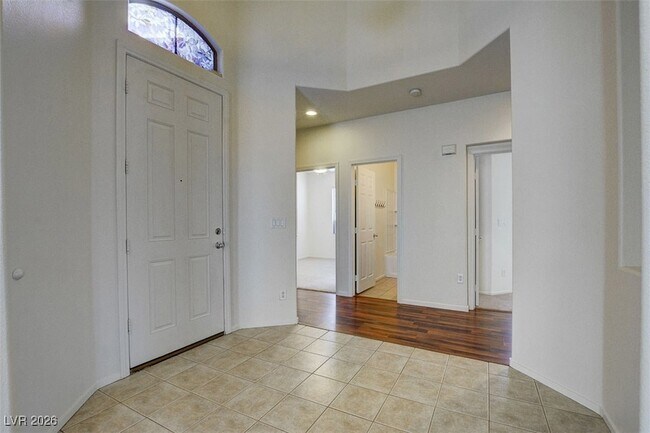 Building Photo - 8113 Slate Falls St