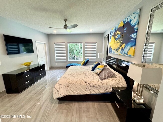 Building Photo - 163 Pine Forest Ct