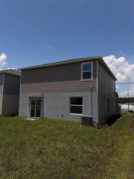 Building Photo - 2470 Hallow Gdn Rd