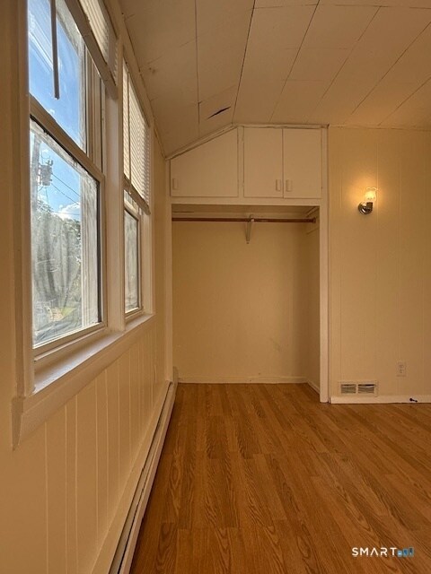 Building Photo - 125 High Ridge Dr