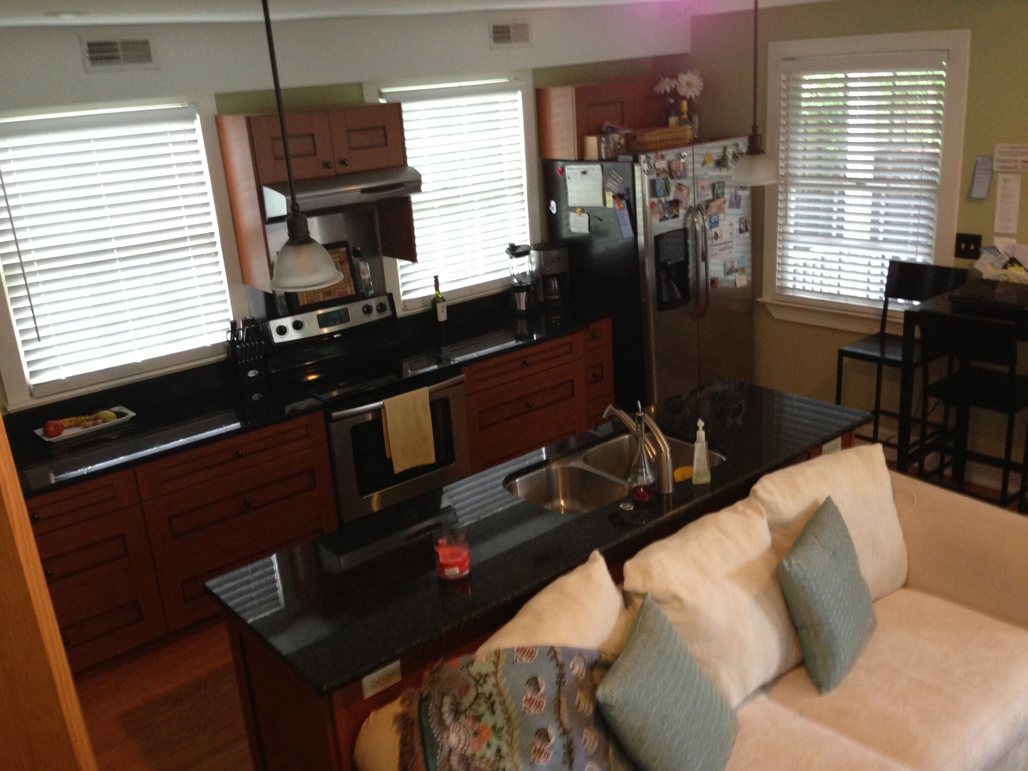 Building Photo - 17 Hampden Ct