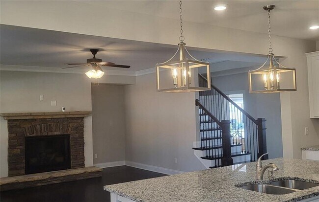 Building Photo - 4780 Westoak Ct