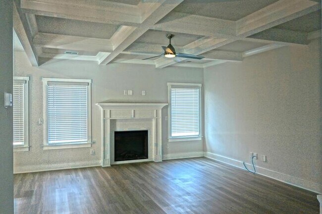 Building Photo - 8359 Anslee Way NW