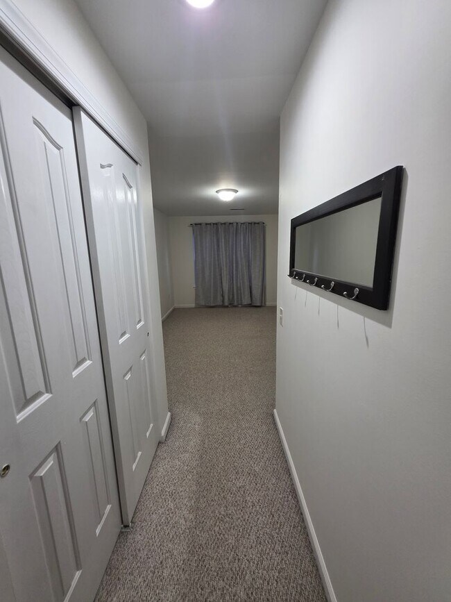 Building Photo - Waters Edge Condos