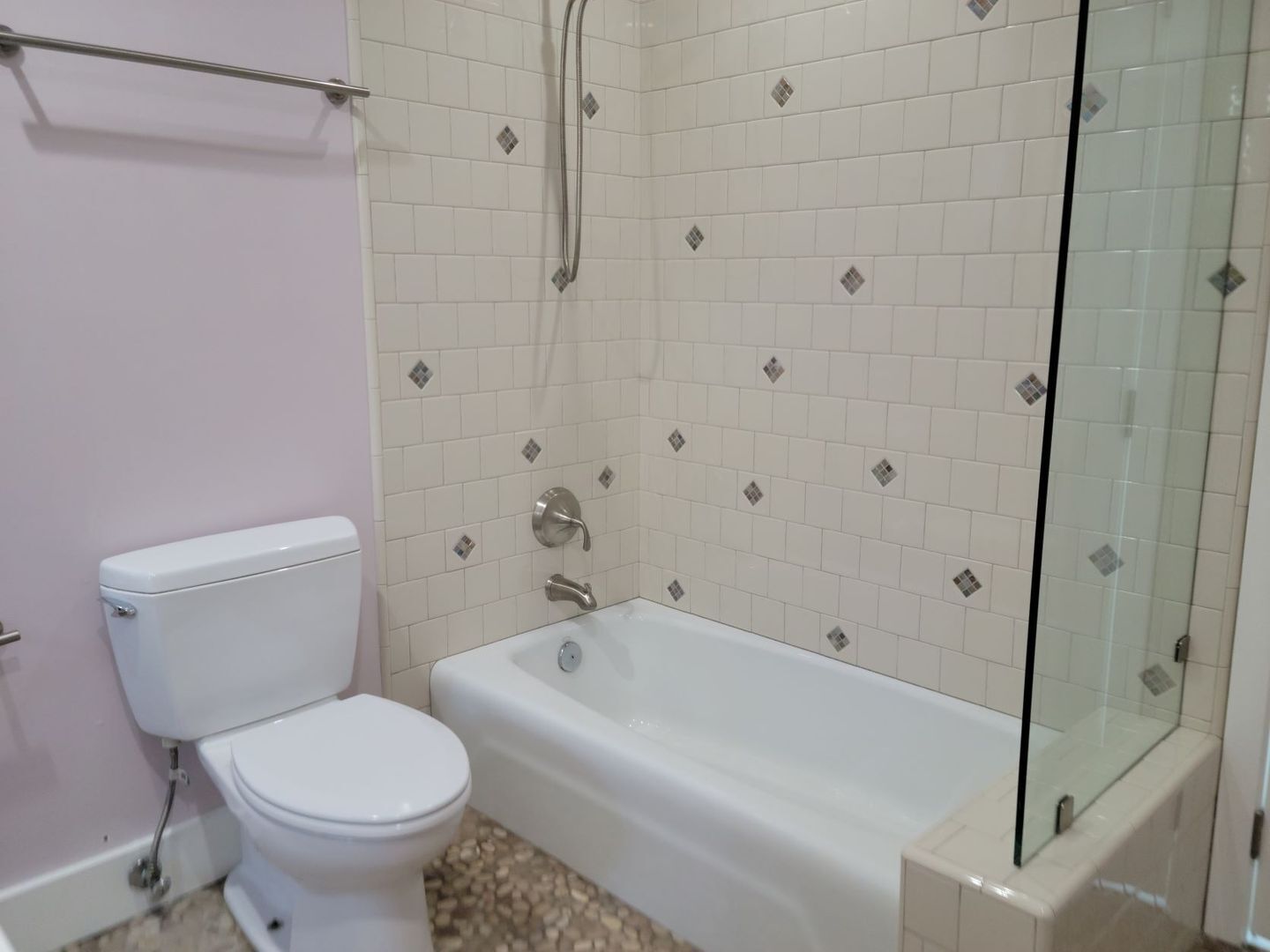 Building Photo - Stunning Remodeled 4 Bedroom House with Large Front Yard, Garage, Pool & Spa in Studio City!