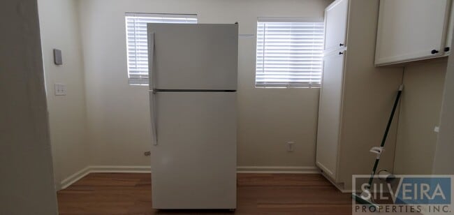 Building Photo - Cozy 2 bedroom 2 Bath Home