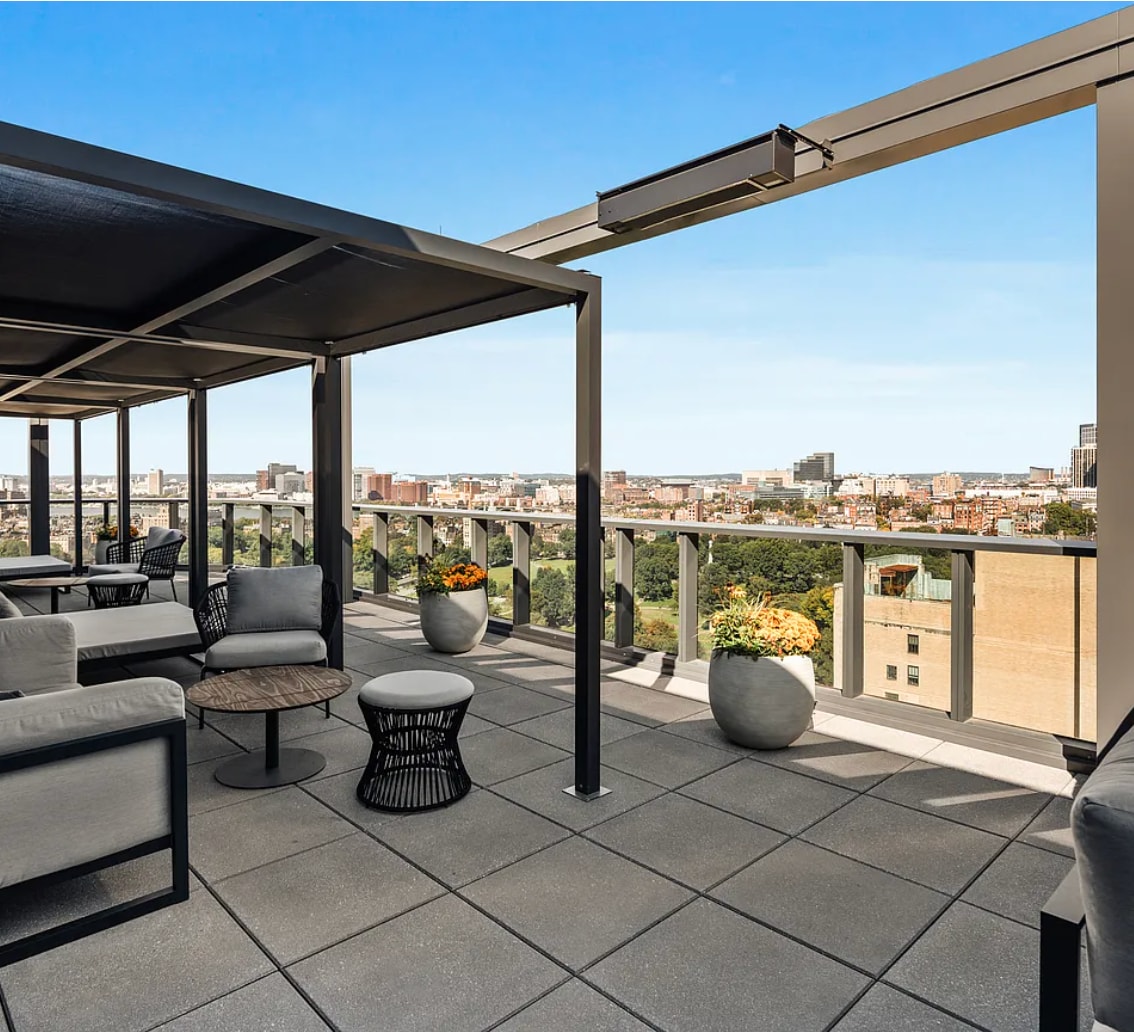 Rooftop - 55 Lagrange St