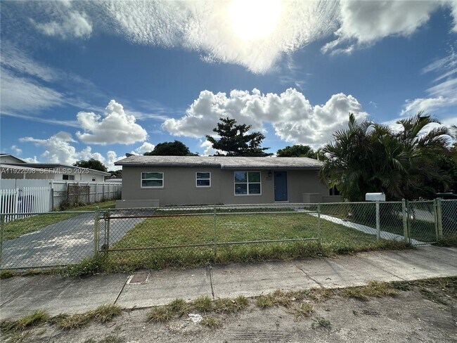 Primary Photo - 5002 NW 189th Terrace