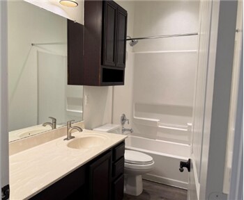 Building Photo - 812 Watson Way