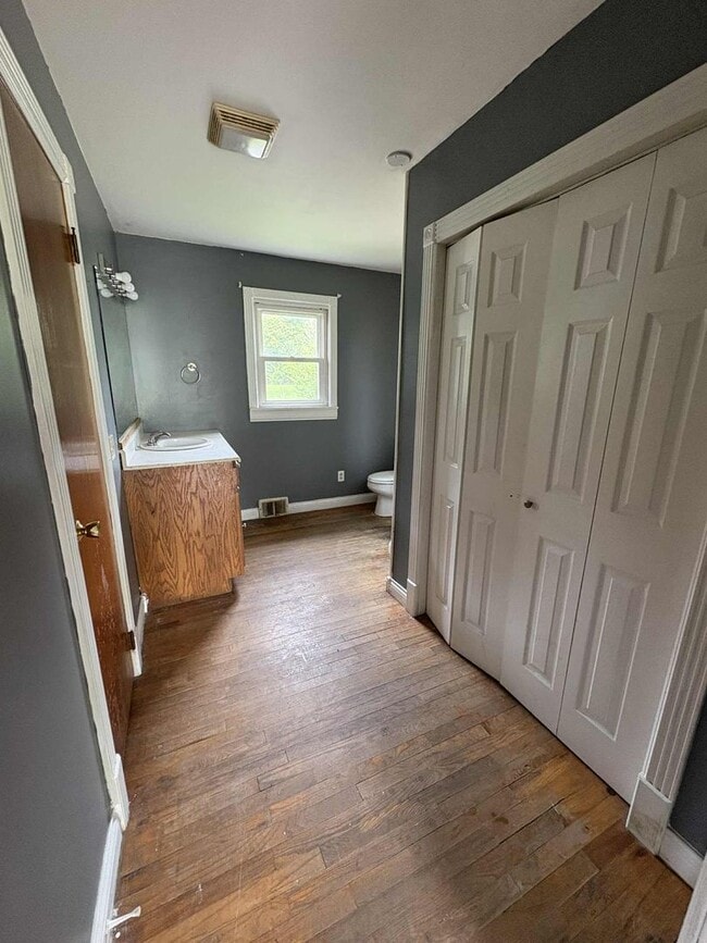 Building Photo - Spacious home for rent!!!