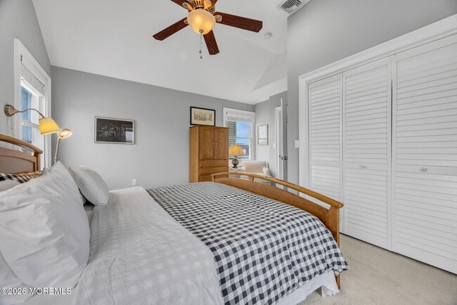 Building Photo - 46 Barberie Ave